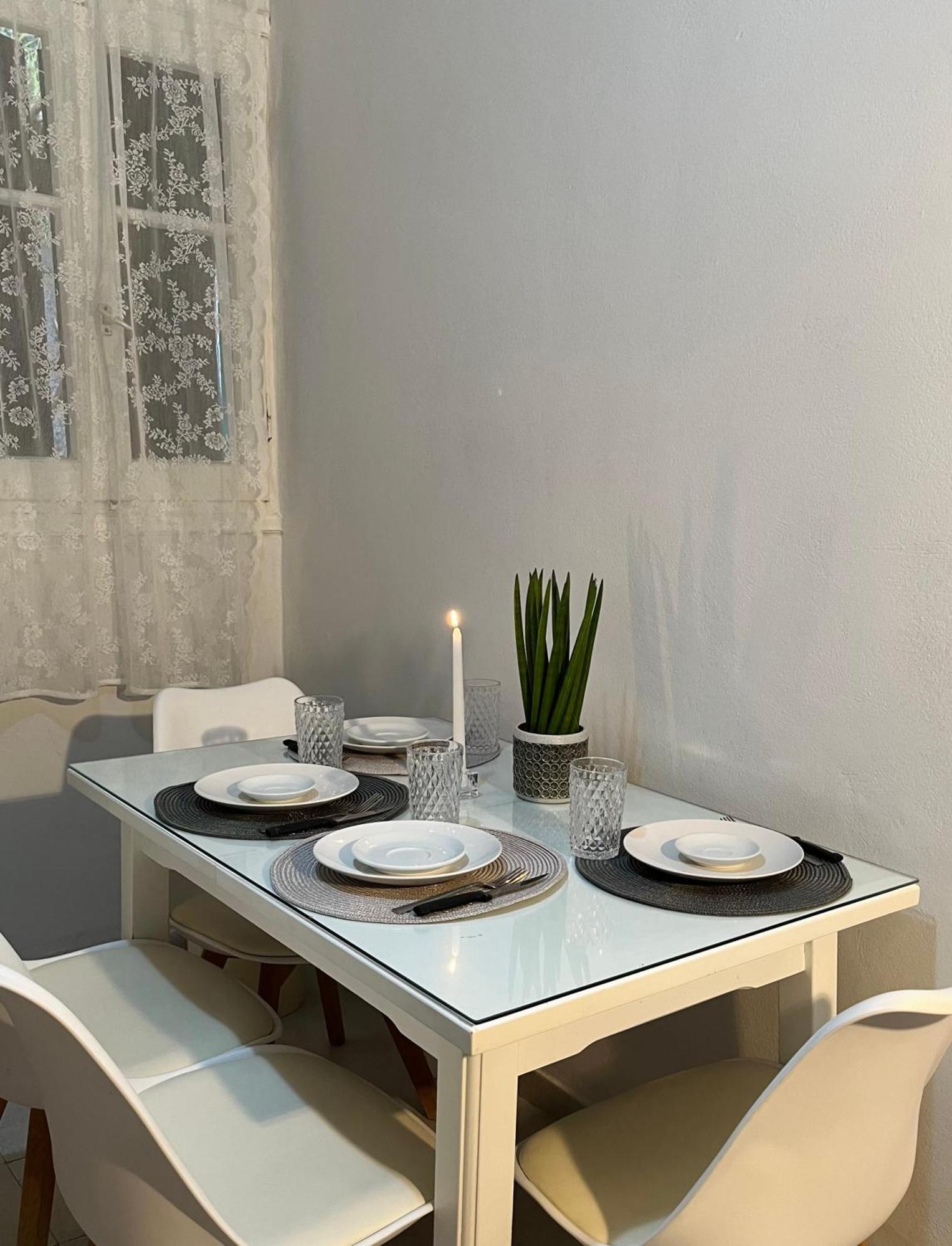 Papadatos Apts With Amazing View - 5Mins From The Beach Kontogialos Bagian luar foto