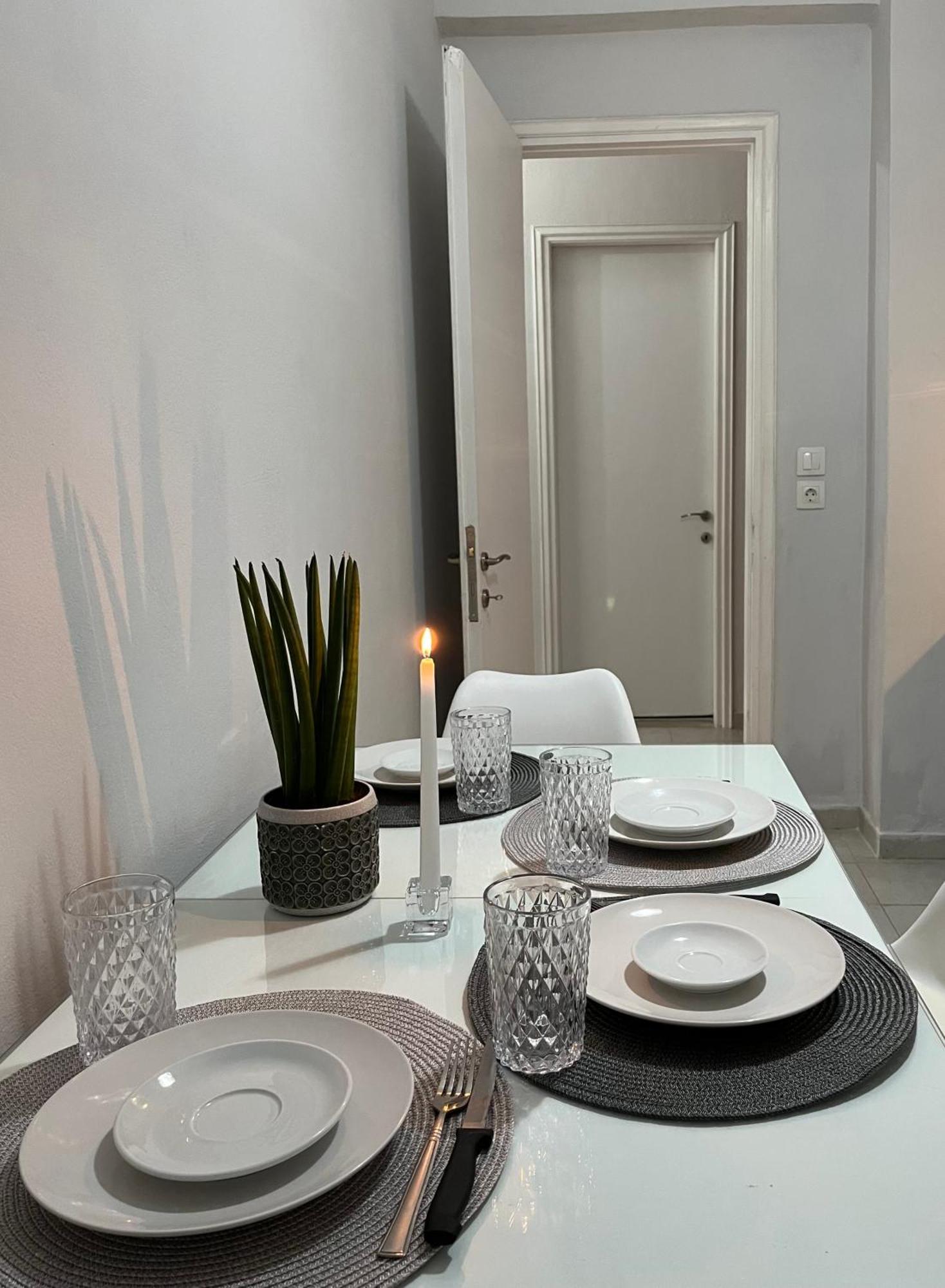 Papadatos Apts With Amazing View - 5Mins From The Beach Kontogialos Bagian luar foto